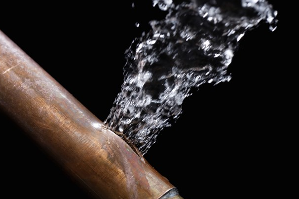 Four Ways To Tell If You’re Pipes Are Worn Out.